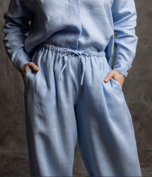 Lniane spodnie o luźnym kroju