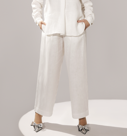 Lniane spodnie o luźnym kroju 