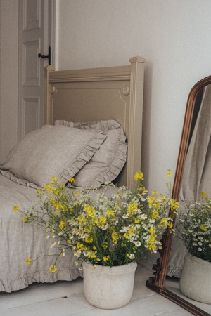 Lniana poszwa na kołdrę z falbanką