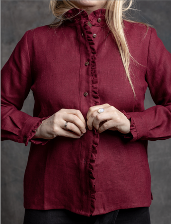 Koszula lniana ze stójką i falbanką