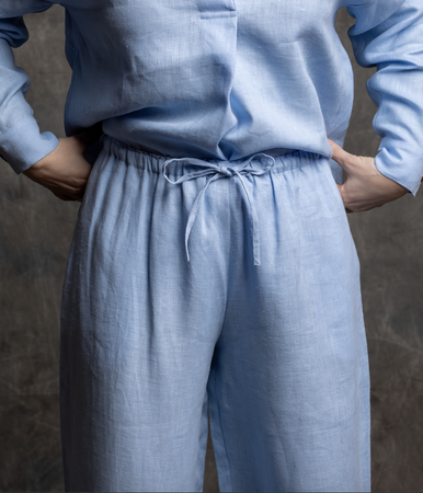 Lniane spodnie o luźnym kroju 