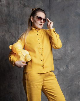 Koszula lniana ze stójką i falbanką